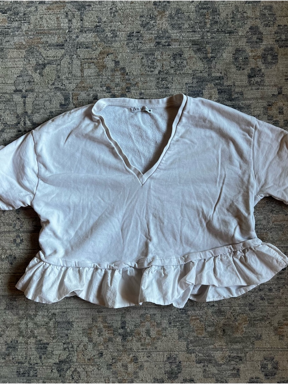 Zara White Ruffle-Hem V-Neck Crop Top